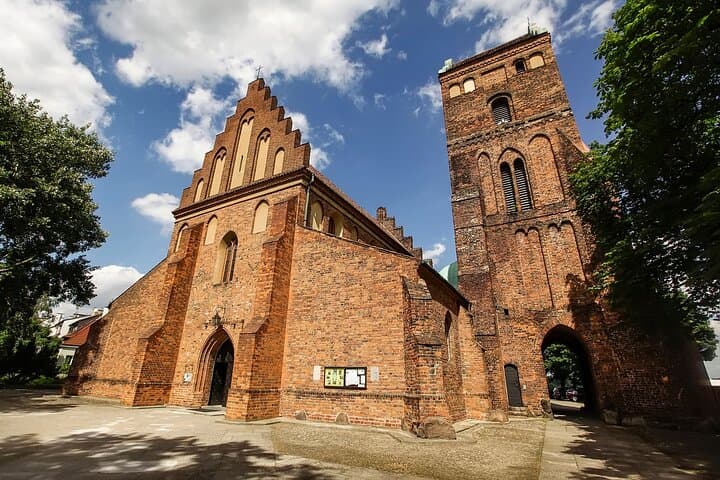 Marie Curie Warsaw & Museum Private Guided Tour & Tickets