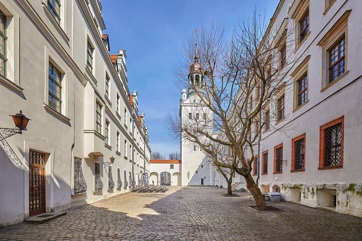 Szczecin Old Town Highlights Private Walking Tour