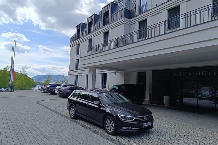 Private Transfer from/to Krakow Airport