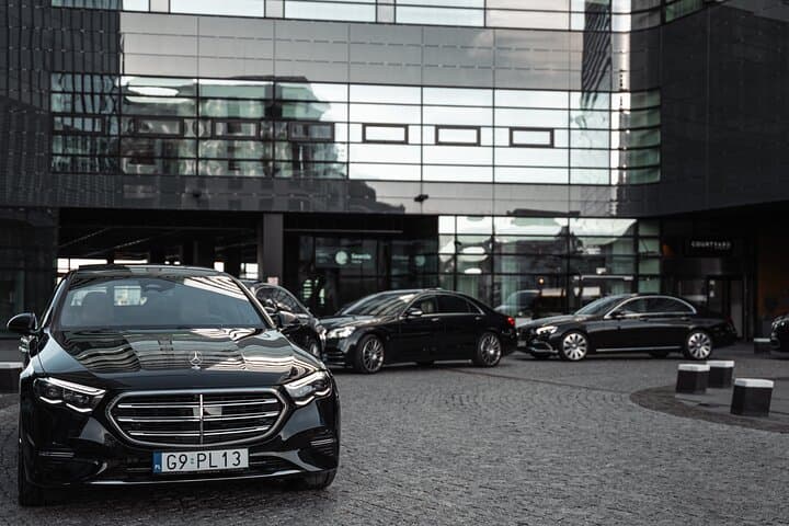 Private Airport Transfer (GDN) to City Center Gdansk (1-3 PAX)
