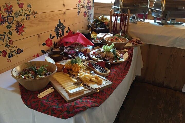 Trip to restaurant with national cuisine and show program