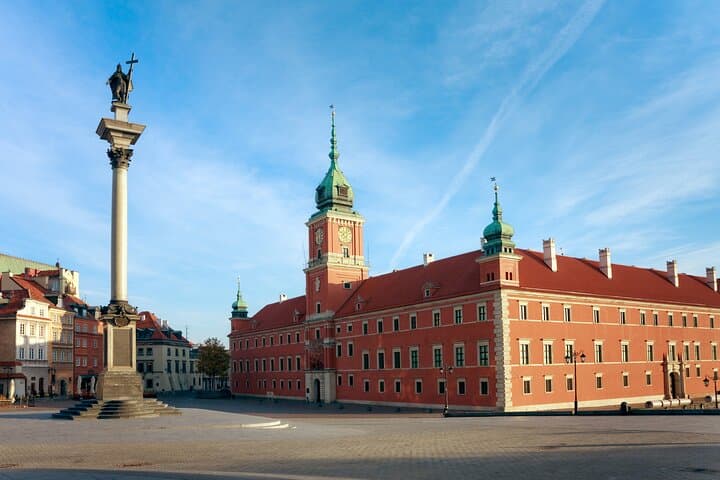 Kid-Friendly Walking Tour of Warsaw with Expert Local Guide