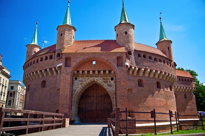 Krakow Kid-Friendly Private City Highlights Tour for Families