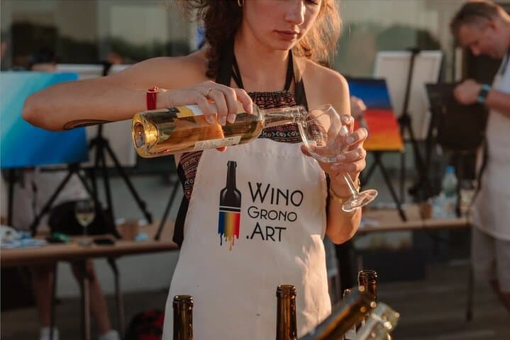 Painting and Wine in Warsaw