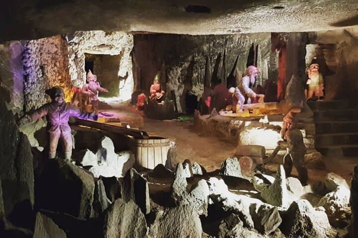 The “Wieliczka” Salt Mine in Russian