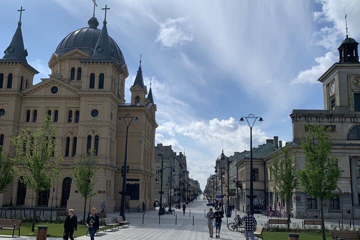 Łódź’s Corridor of History: A Self-Guided Piotrkowska Tour