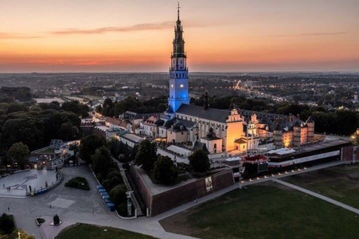 Krakow: Black Madonna of Czestochowa & Jasna Gora Guided Tour