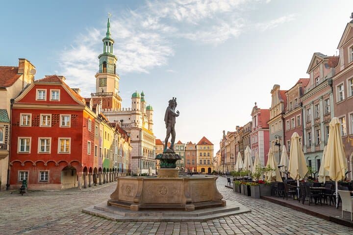 Poznan Old Town and Top Attractions Private Walking Tour