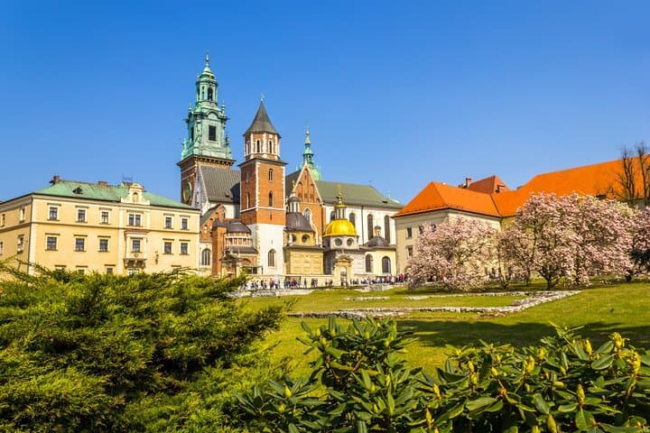 Krakow Old Town Highlights Private Walking Tour