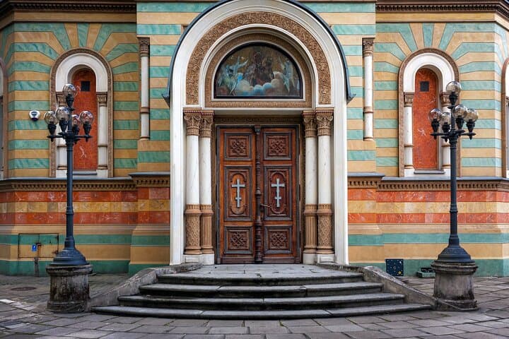 Lodz Old Town Manufaktura Highlights Private Walking Tour