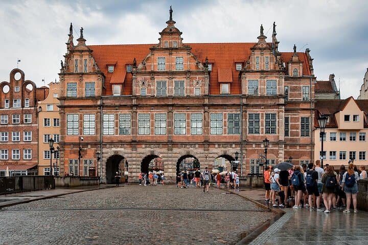 Self Guided Legends and Liberty Gdansk Old Town Tour