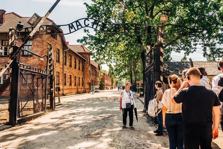 Auschwitz Tour.