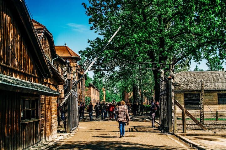 Auschwitz Tour.