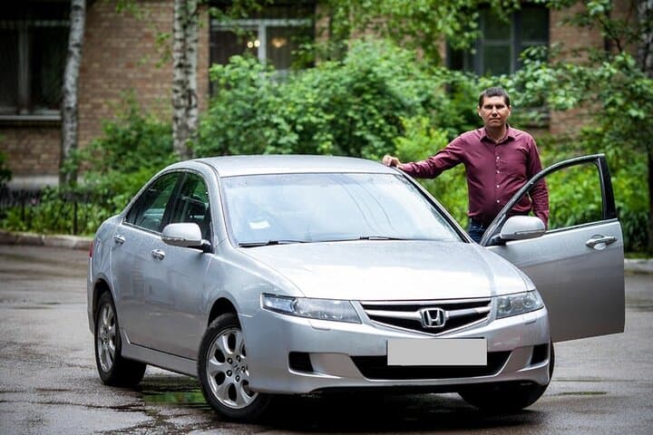 Warsaw to Lviv Private Transfer by Car