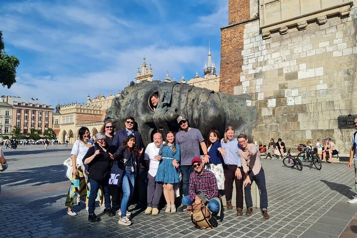 Kraków Old Town Tour with Local Comedian and Scholar