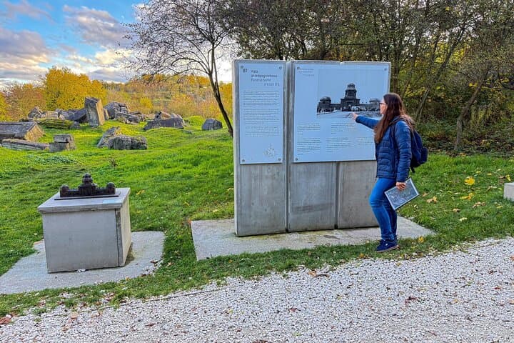 Krakow: Plaszow Concentration Camp Guided Walking Tour