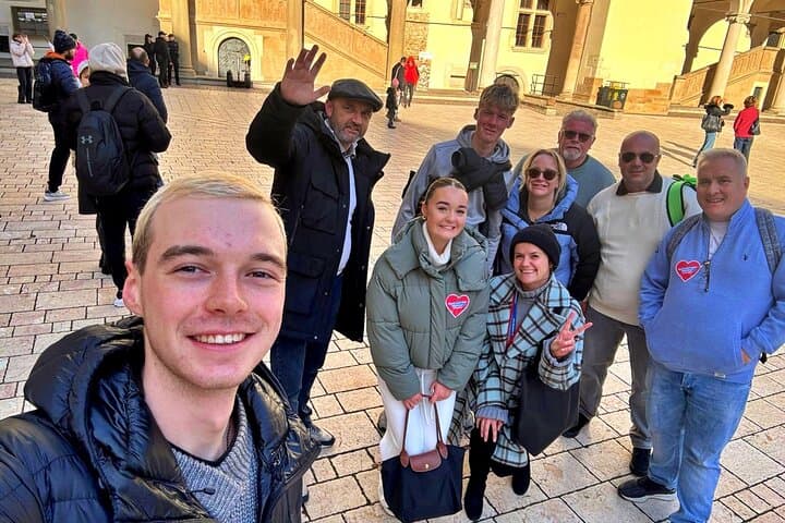 The Best of Krakow: Guided Tour through the City and Old Town