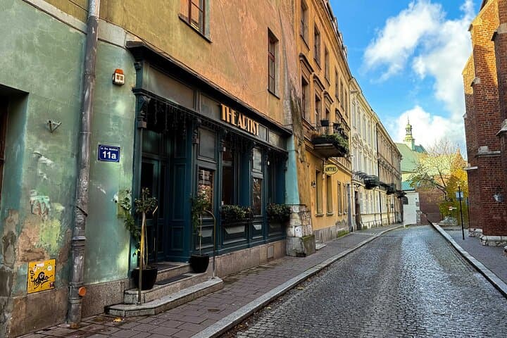 Krakow Underground Museum & Old Town: Terrifying Dark Tour