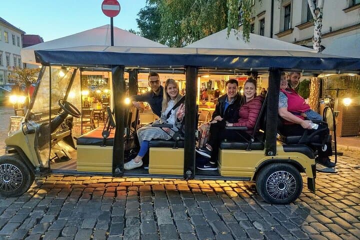 Krakow: Jewish Quarter and Ghetto Sightseeing Golf Cart Tour