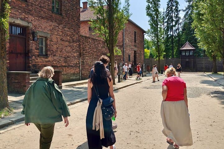 Auschwitz & Birkenau Small-Group Guided Tour with Hotel Pick-Up