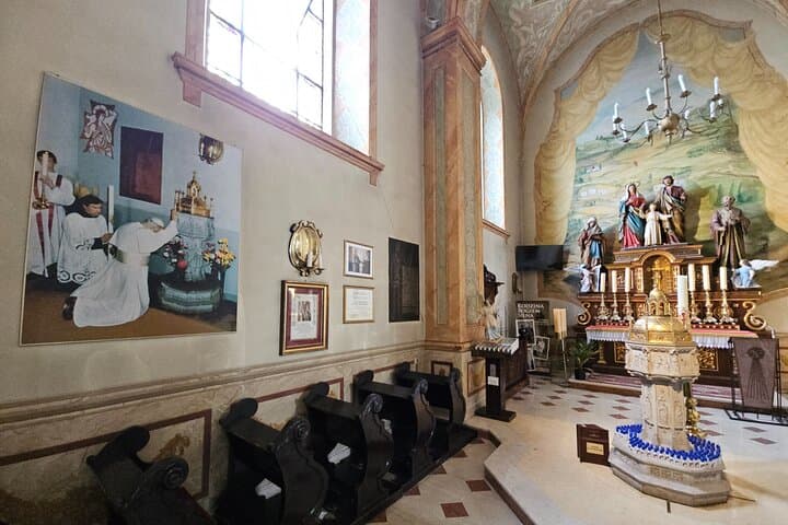 Auschwitz Birkenau and Wadowice hometown of John Paul II, tour from Krakow