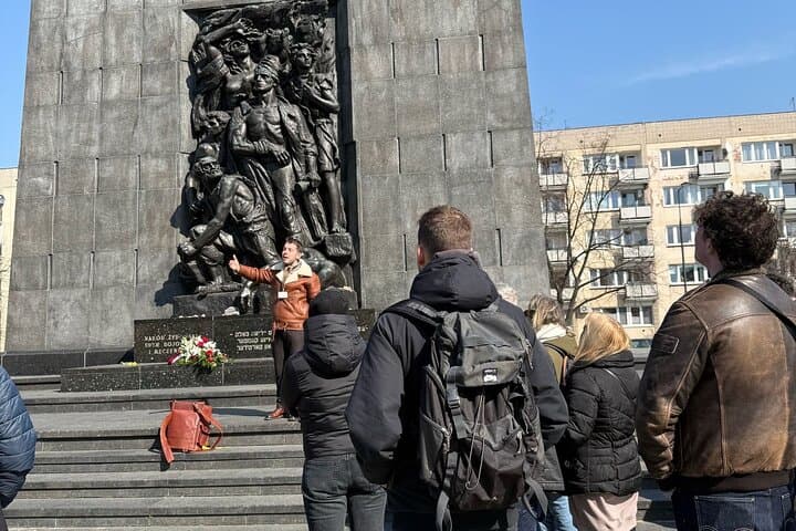 Warsaw Ghetto tour
