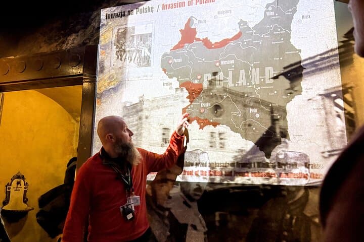 Krakow: Schindler's Factory Private Guided Tour