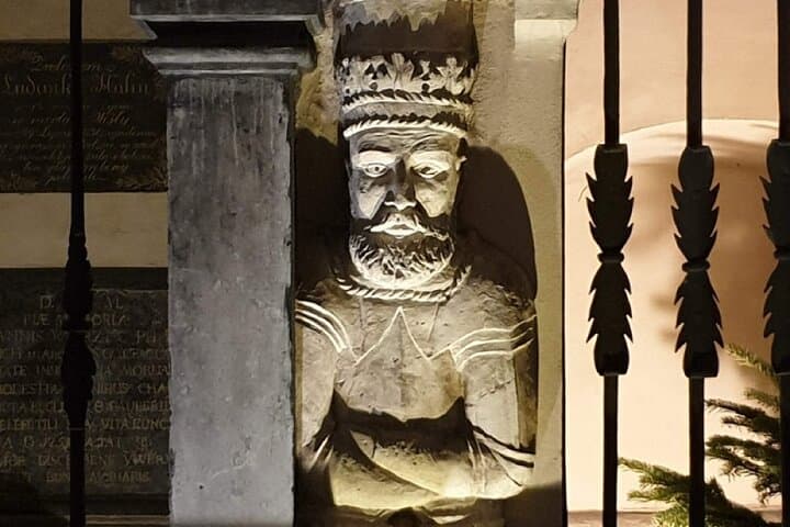 Ghosts and Crimes of Krakow Walking Tour