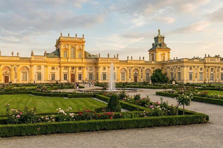 Discover Warsaw: A Self-Guided Tour