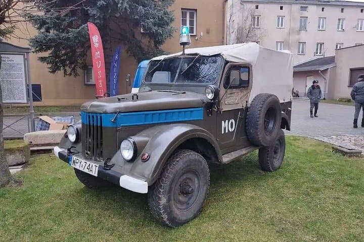 This is how we travel - Gaz 69