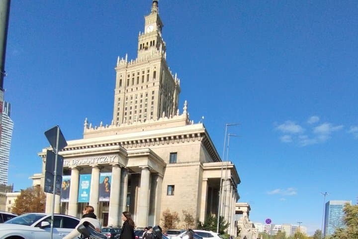 Warsaw Bike and Electric Bike Tours