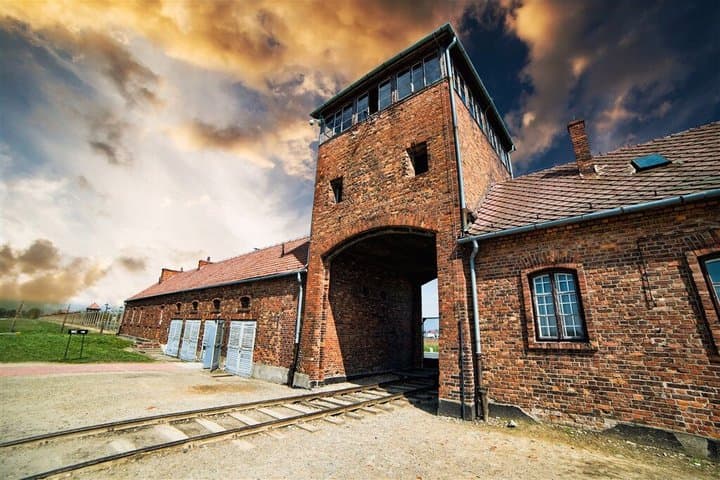 Auschwitz Birkenau Guided Tour from Krakow & Skip-the-Line Access