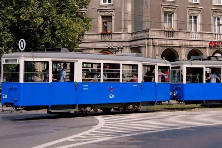 Krakow: Communism City Sightseeing Buggy Eco Golf Cart Tour