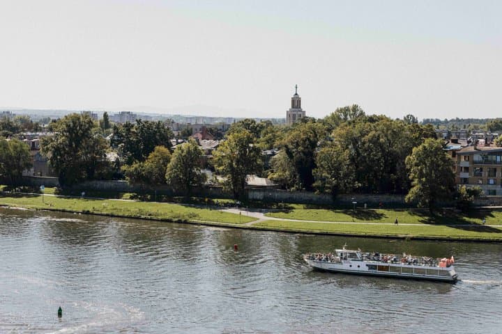 60 Minute Krakow Sightseeing Cruise on the Vistula River