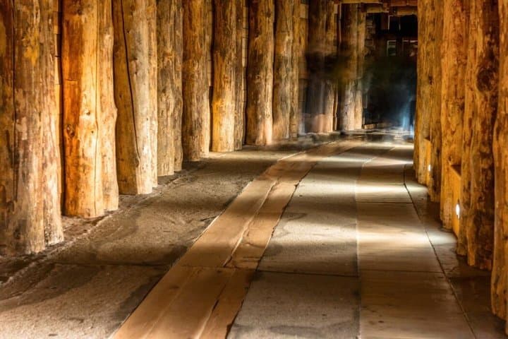 Tour to Wieliczka Salt Mine and Krakow from Wroclaw