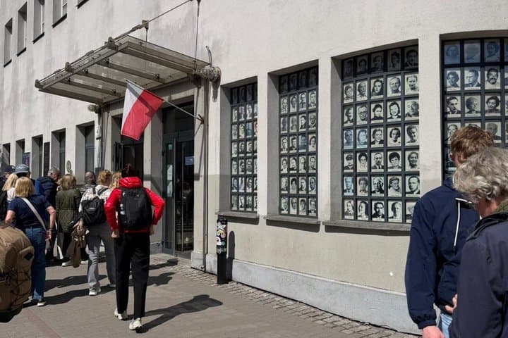 Krakow WWII Jewish Ghetto & Schindler Factory Golf Cart Tour
