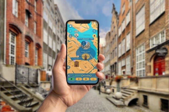 Gdańsk Golden Age GPS App Walking Tour Mobile Game