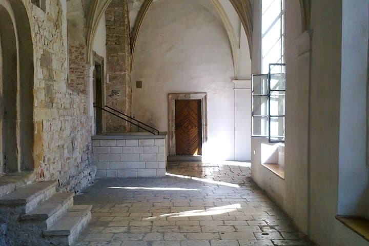 Tyniec Monastery and Hidden Krakow by E Bike with Coffee and Cake