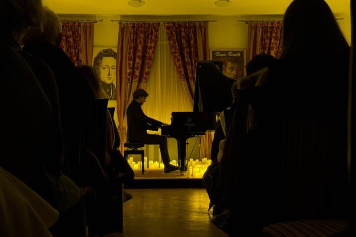 Chopin Piano Concert at Chopin Gallery with a Glass of Wine