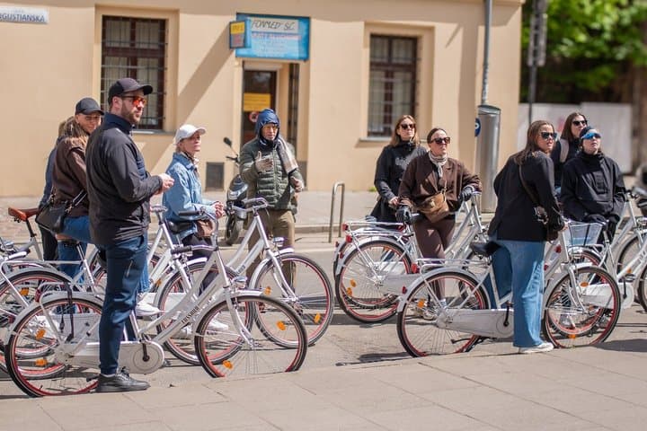 Krakow: Discover the Jewish Quarter with a Bike Tour