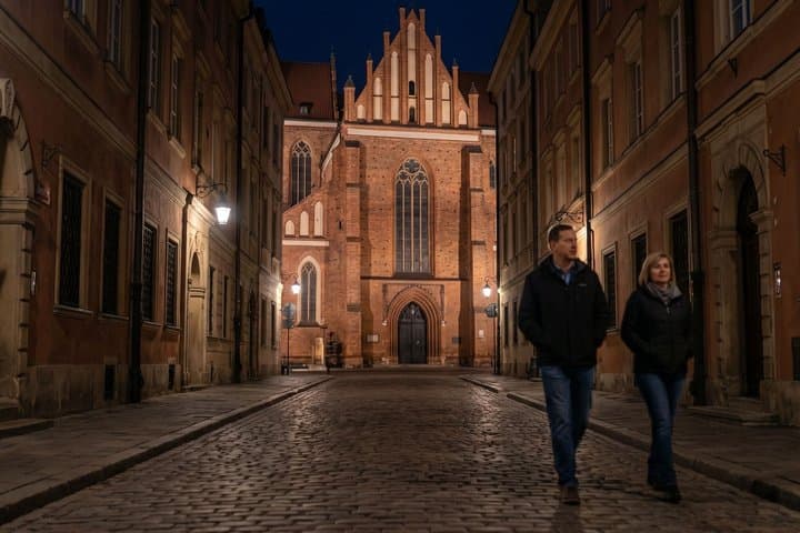 Private Ghost Tour in Warsaws Medieval Quarter
