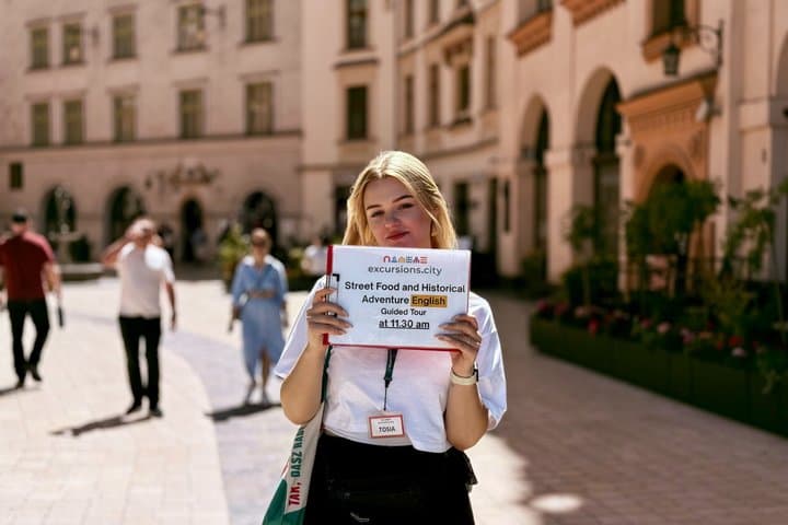 Krakow: Street Food Walking Tour