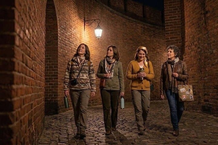 Private Ghost Tour in Warsaws Medieval Quarter