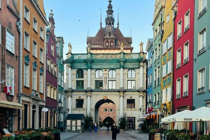 Gdansk Scavenger Hunt & Highlights Self-Guided Walking Tour