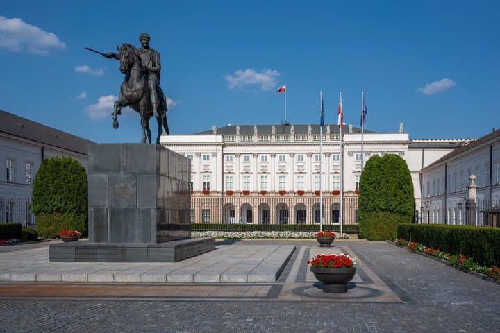 Best of Warsaw Private City Tour