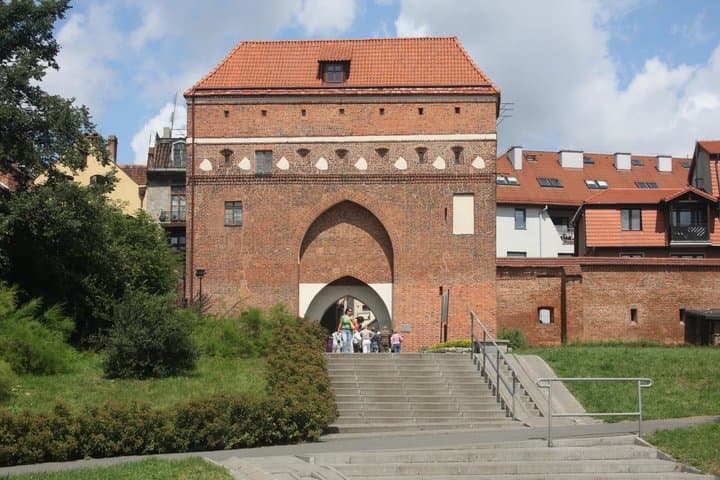 Toruń Self Guided Walking Tour at Medieval Old Town