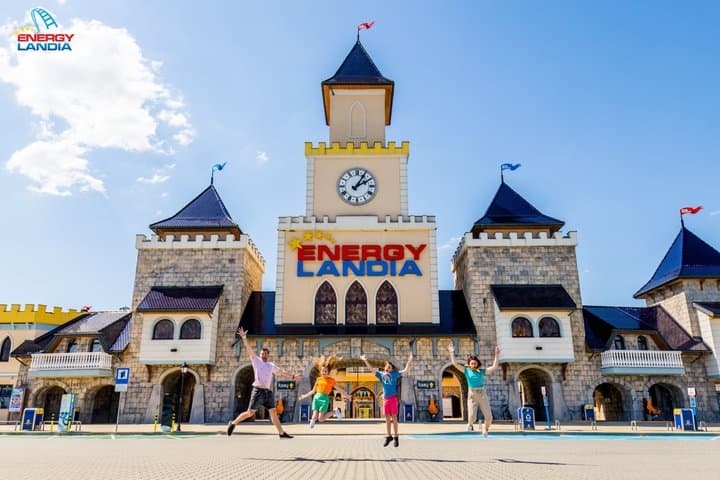 Round Trip Transfer to Energylandia Amusement Park