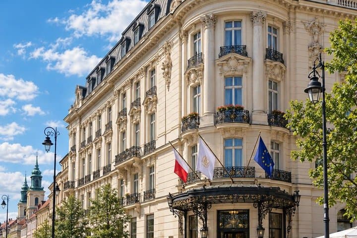 Self-Guided Podcast Tour: Warsaws Miraculous Resurrection