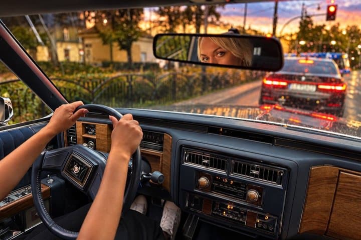 Krakow: Private Ride in a Classic 1984 Cadillac 7-meter Limo